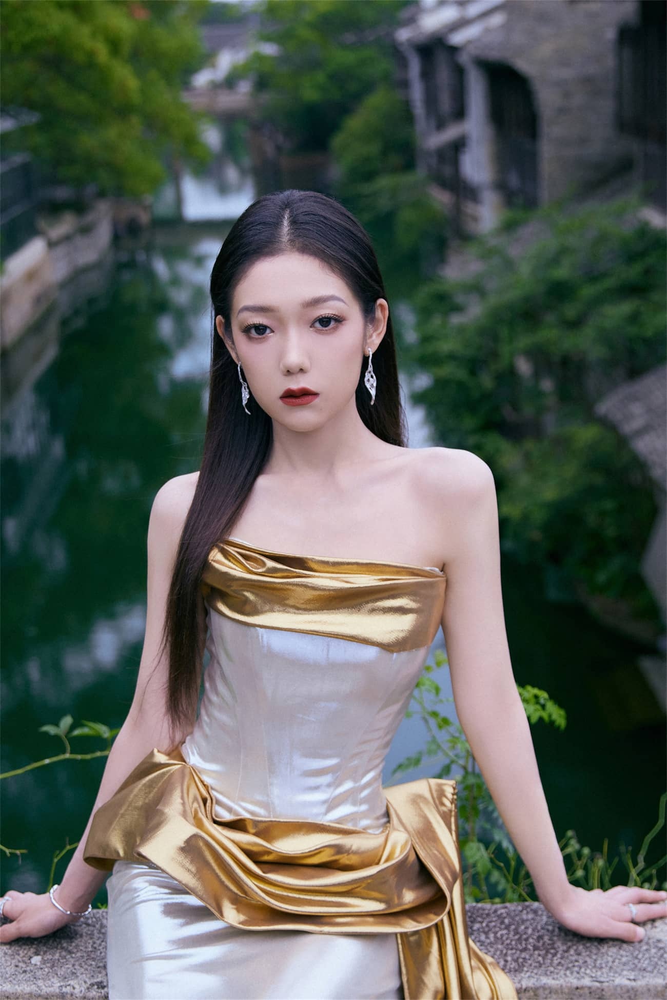 希林娜依高，一子风雅，叠落脉脉 ​​​