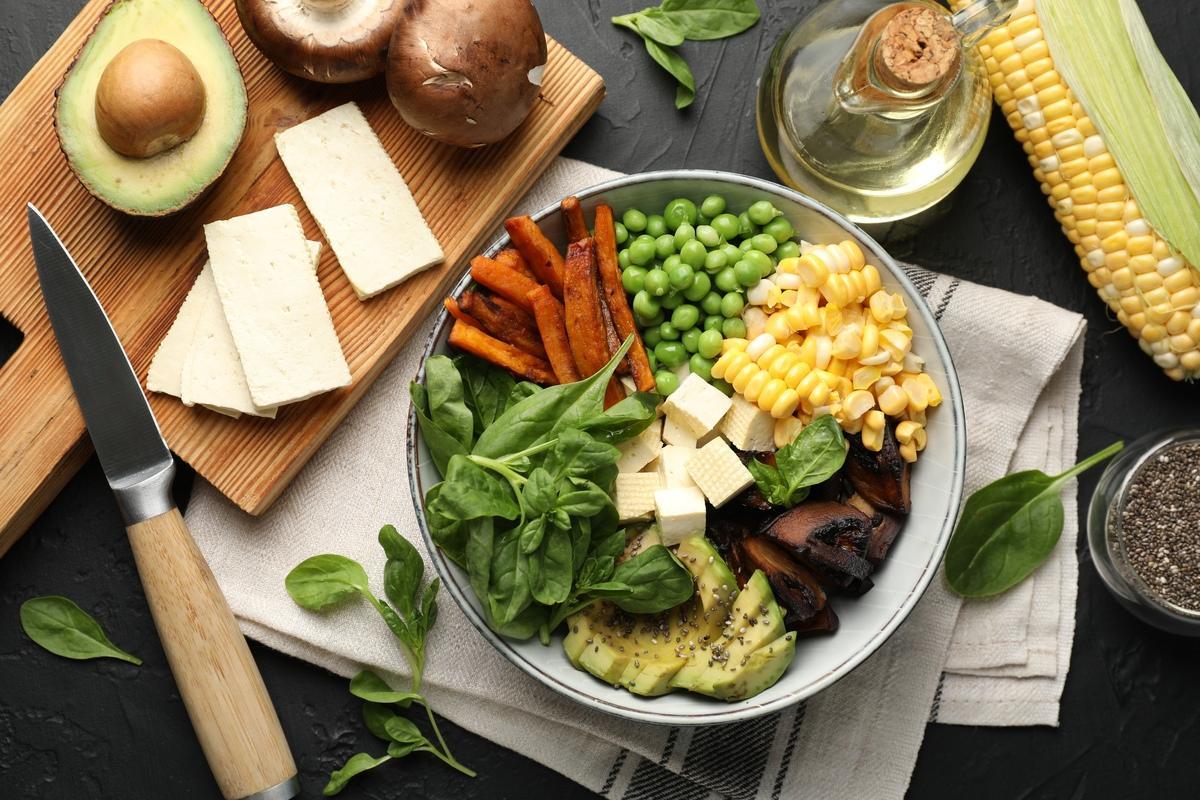 别折腾了，降炎症真没那么难。不用吃药，不用饿肚子，就改一样东西，六周身体就有大变