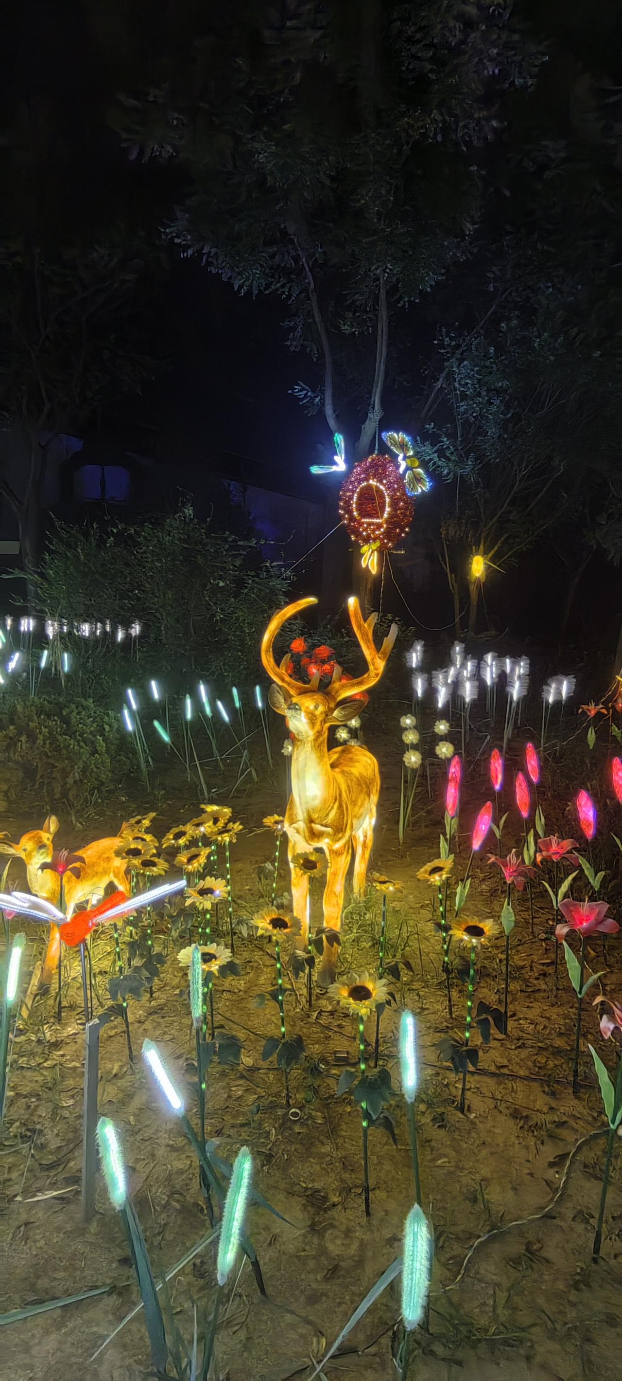 活了40年才明白过来的“硬道理”

1. 邻居，不做朋友。
2. 没人因为太懂事