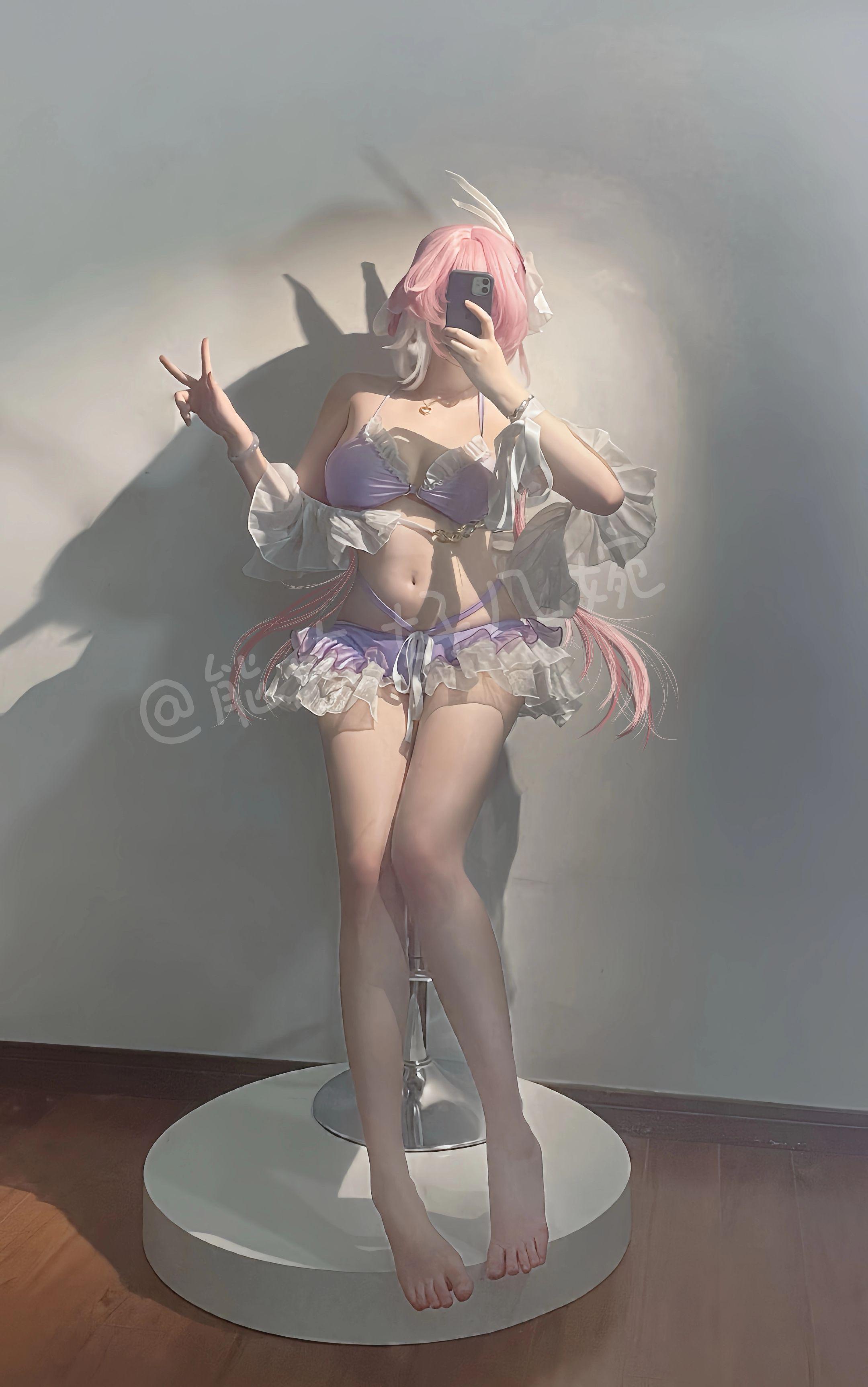 提起粉色头发的可爱女孩，你第一个会想到谁？三二一回答