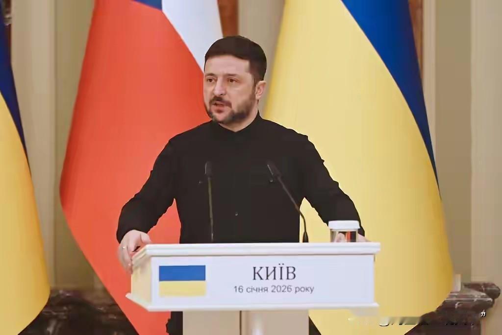 泽连斯基会为了和平作出让步吗
泽连斯基会为和平让步。但这不是主动选择，是被现实按