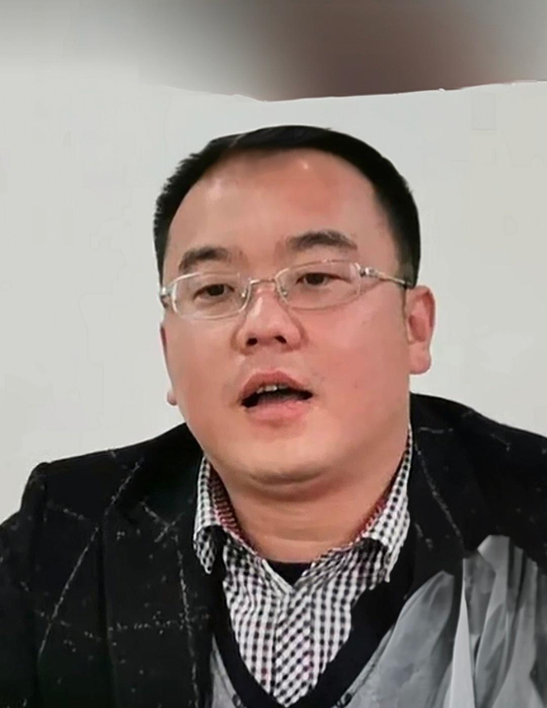 清远再反腐！清远英德市望埠镇温泳滨“上头条”！以前很多人不认识他，或者不了解，如