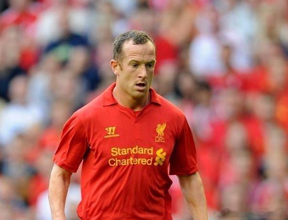 前利物浦中场查理·亚当谈及罗伯逊时表示：“我认为，你可以把他视为这家足球俱乐部的