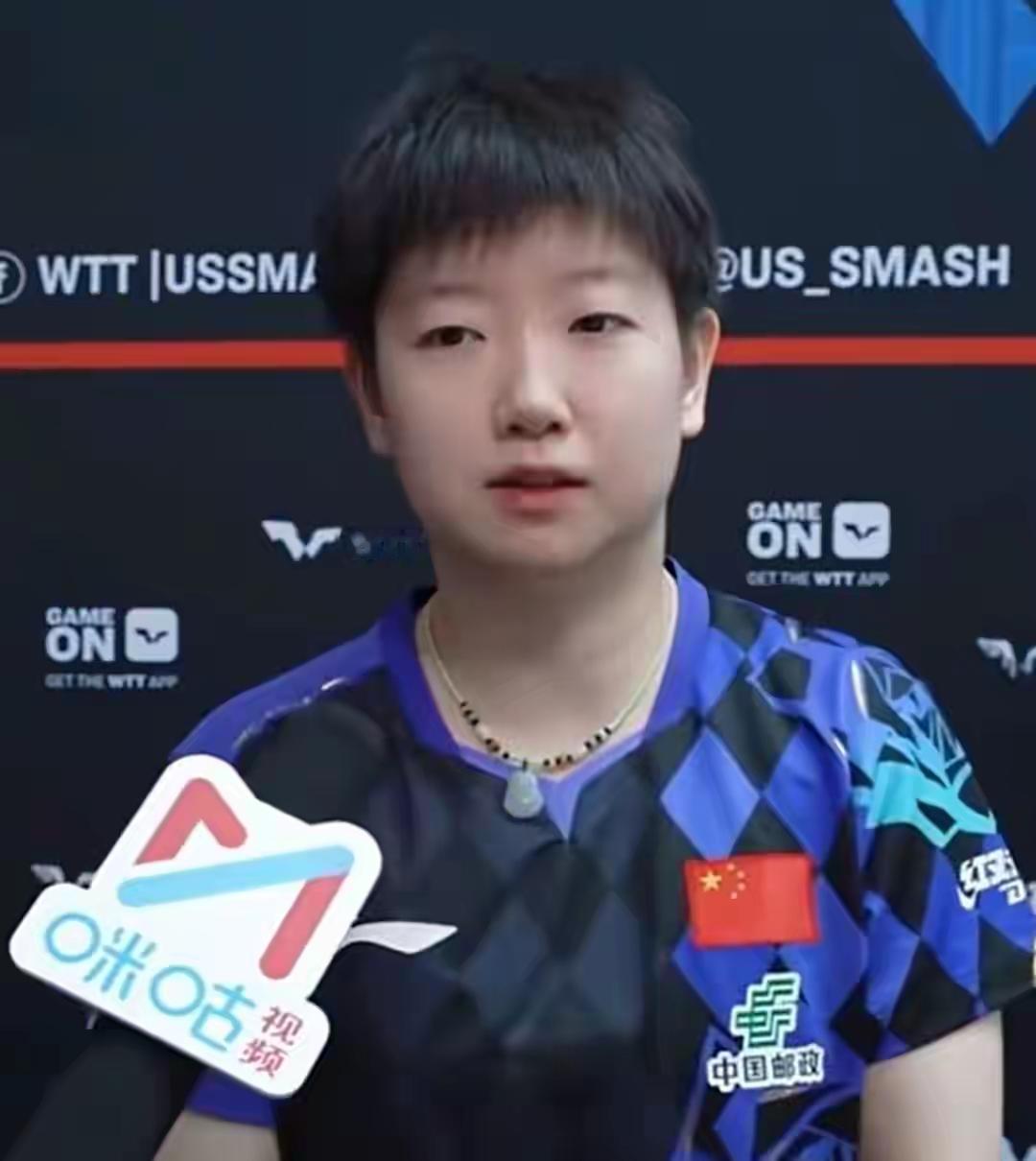 孙颖莎晋级八强，看台上外国观众高举着牌子支持莎莎
今日凌晨五点，孙颖莎对阵埃及选
