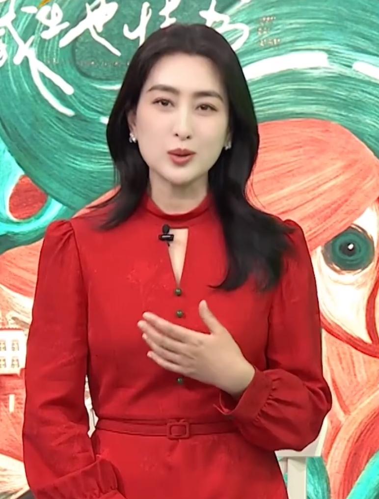 马苏应该是混的最差的视后！
如果不是受李小璐事件的影响，马苏可能早就视后大满贯了