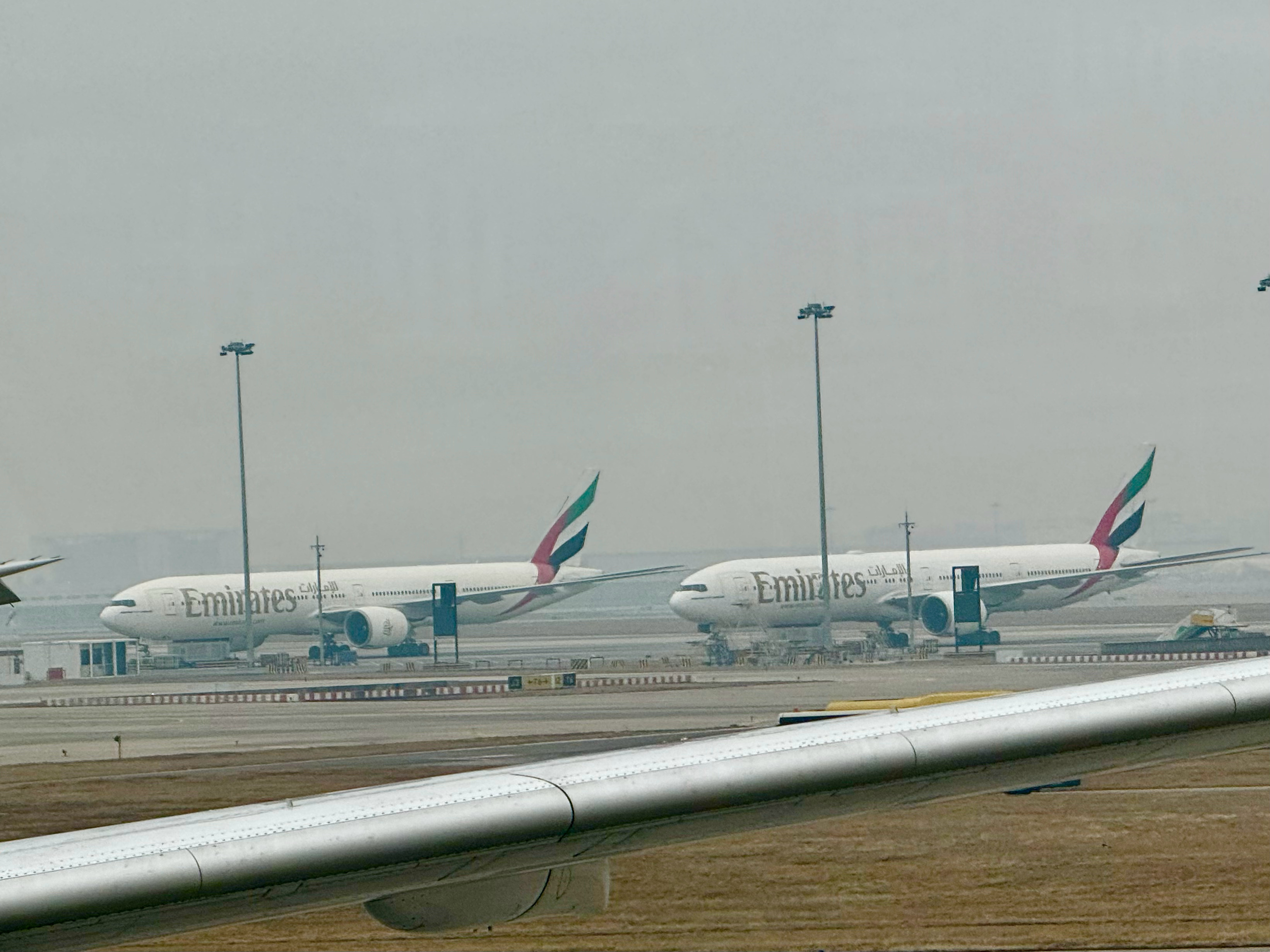 迪拜已拦截超百次伊朗炸弹不知何时可以回家李楠说道李楠说道航空快讯阿联酋航空  2