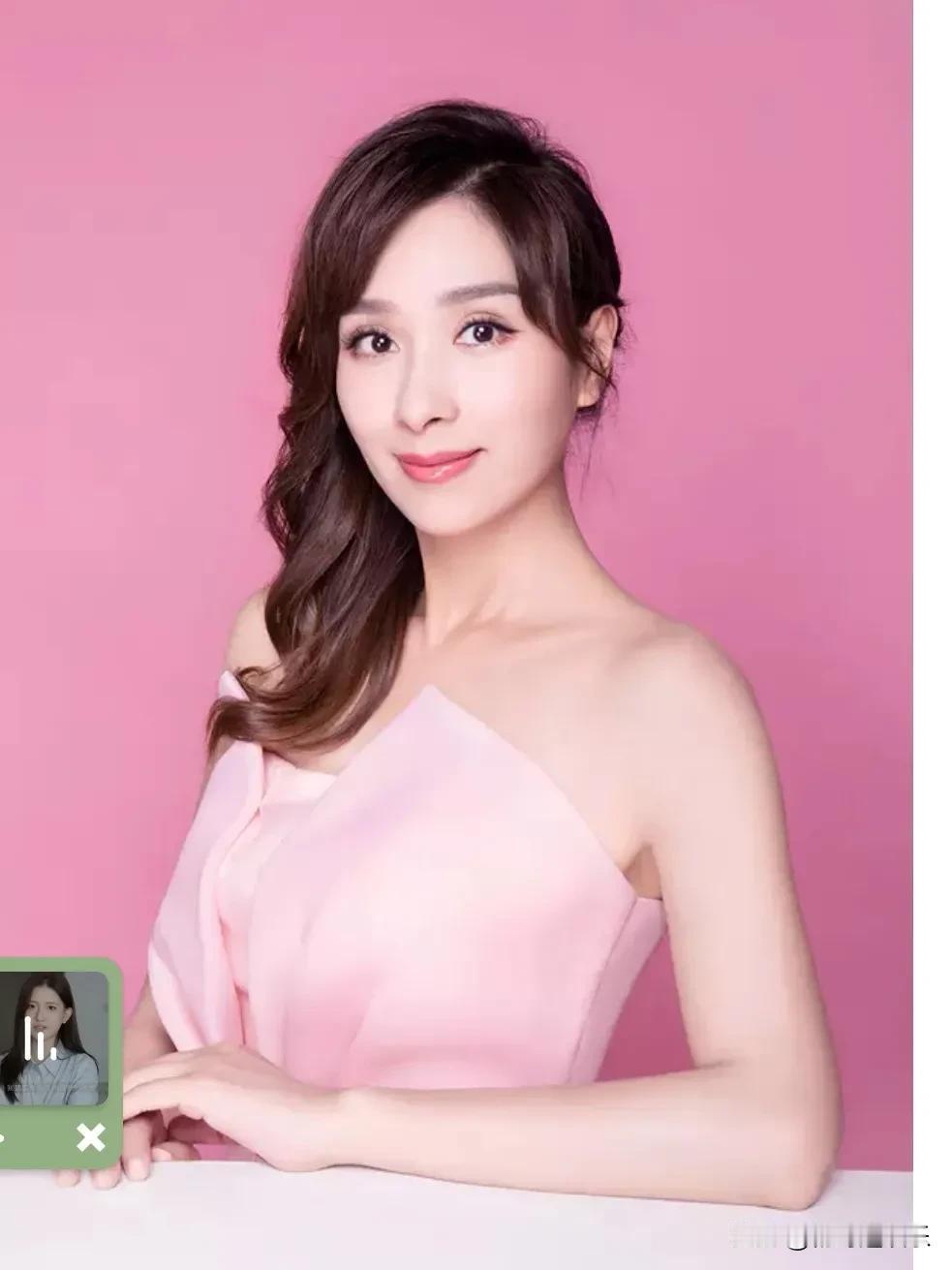 在华语娱乐圈，杨恭如宛如一颗璀璨明星，从1995年斩获“亚洲小姐冠军”出道，她的