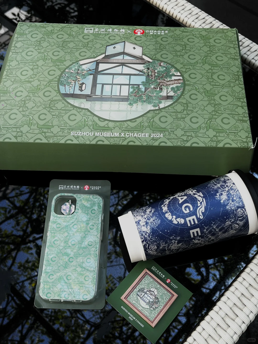 苏州限定！霸王茶姬的周边next level了！