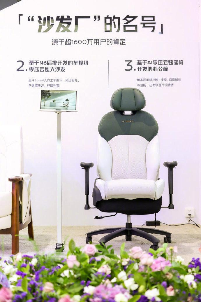 说实话，车企的“伴手礼”多多少少收到过也看到过一些，有实用性强的、有价值不低的、