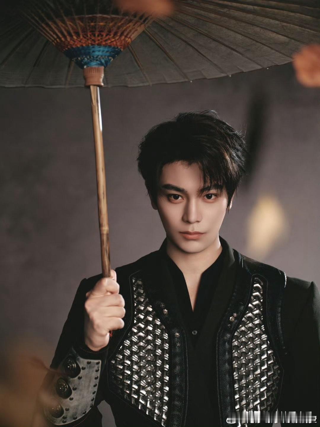 不二之臣全阵容官宣王鹤棣真该学学敖瑞鹏新剧《不二之臣》女主沈羽洁一点名气都没有，