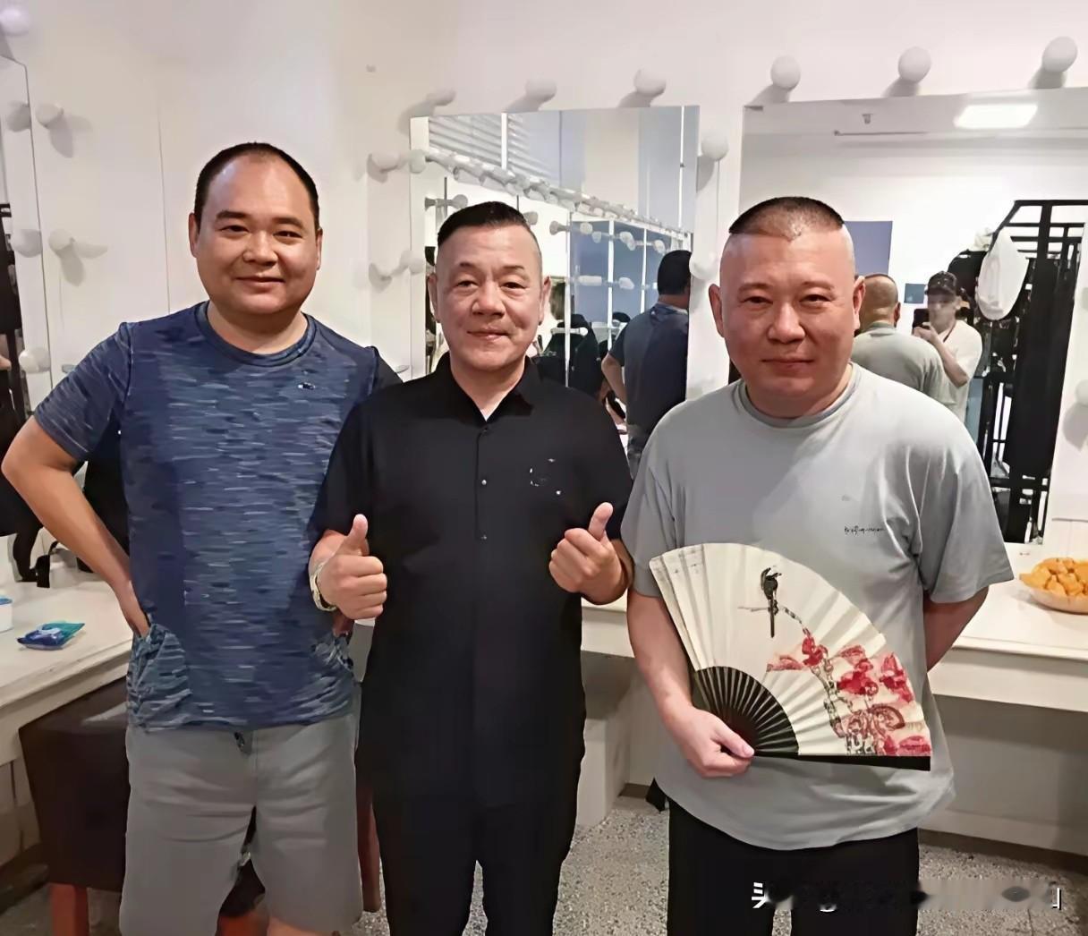郭德纲亲师弟杨进明吐槽杨议，老搭档干兄弟，为何走到互相指责的地步？
 
有人说，
