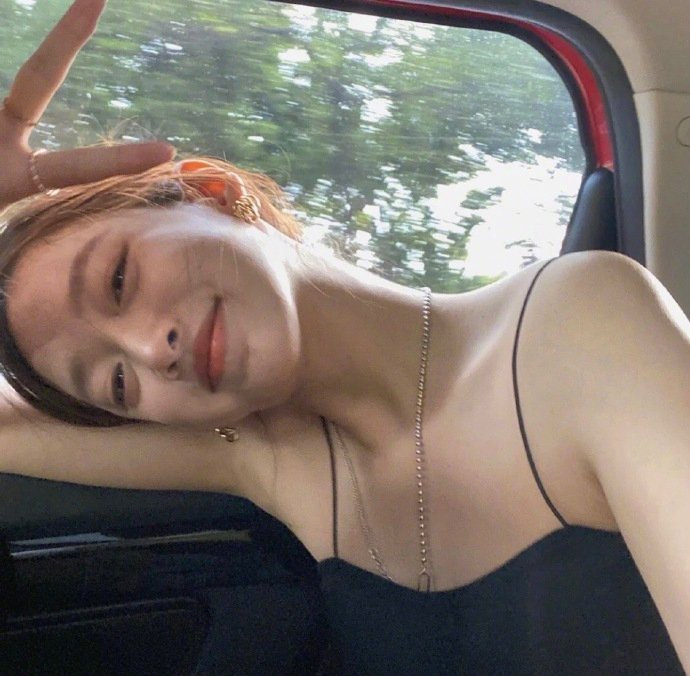 我的花会开的，生活也会慢慢来拥抱我的。 