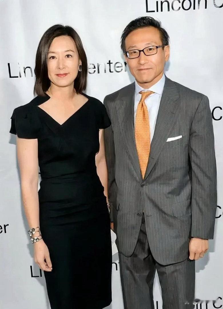 太意外了！蔡崇信宣布，和结婚30年的妻子离婚！蔡崇信是阿里巴巴的2号人物，也算是