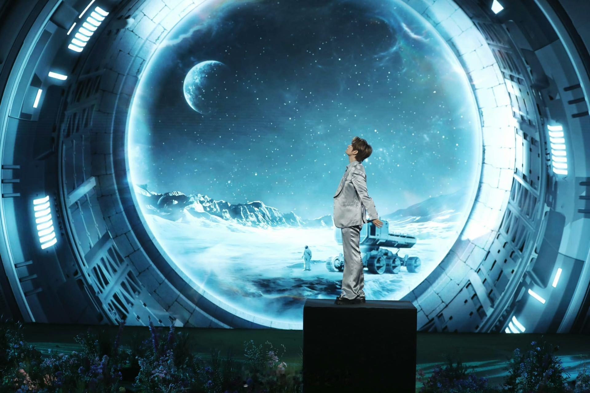 张远献唱去流浪致敬星空追梦人听完张远演唱忍不住催更流浪地球3声音就像电影的一部分