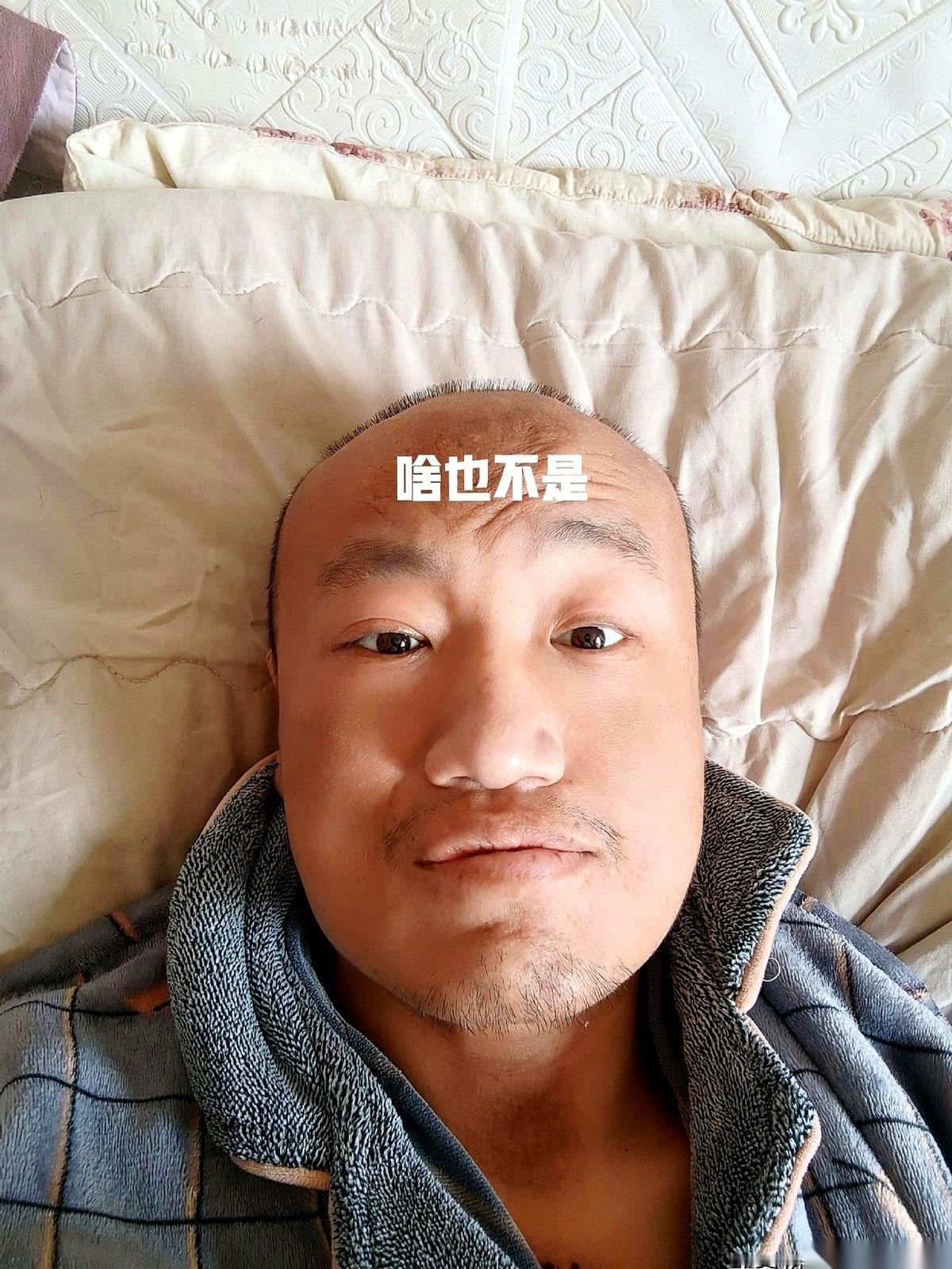 把985的毕业证糊在墙上，能当饭吃吗？
不能。
我试过了，还差点把墙创穿。
想当