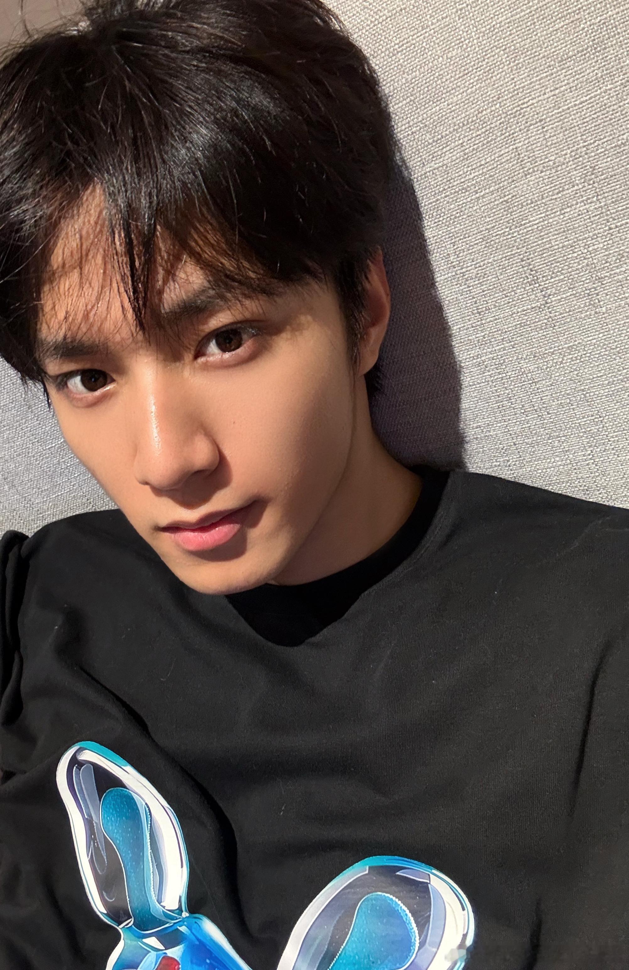 刘耀文权威的脸 📸 风格大赏