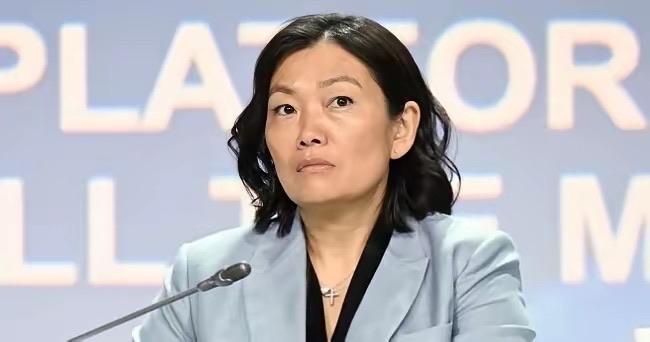 俄乌战争打到现在，损失最大的人，终于浮出了水面！不是普京，不是泽连斯基，而是一个