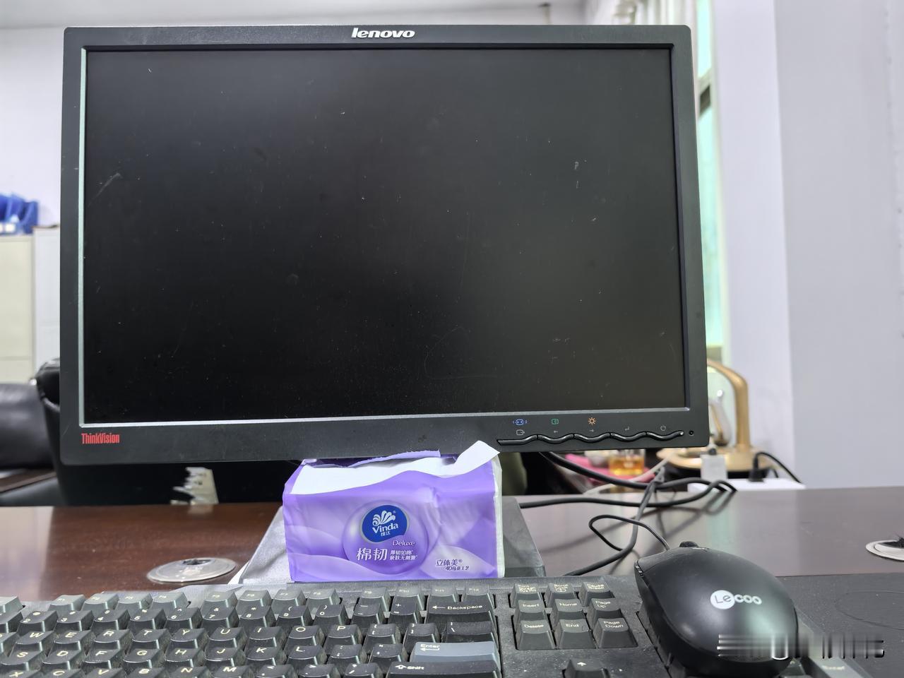 今天开始正式上班，又开始一年的牛马生活，期待新的一年开心就好。