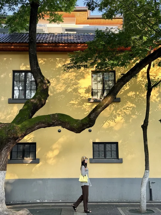 在南京颐和路citywalk感受民国的法式浪漫