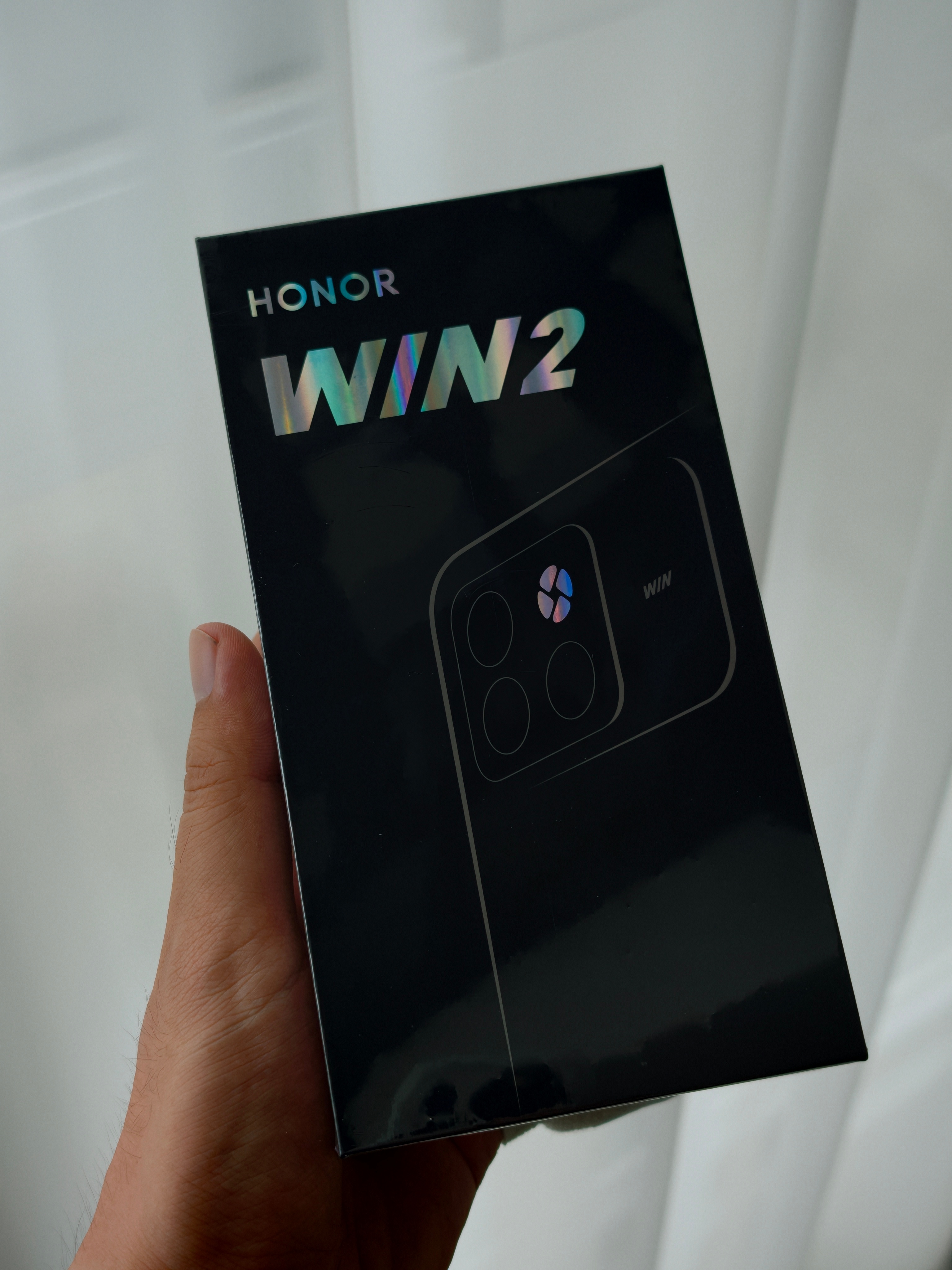 你好，荣耀win2 ～数码资讯荣耀手机 ​​​