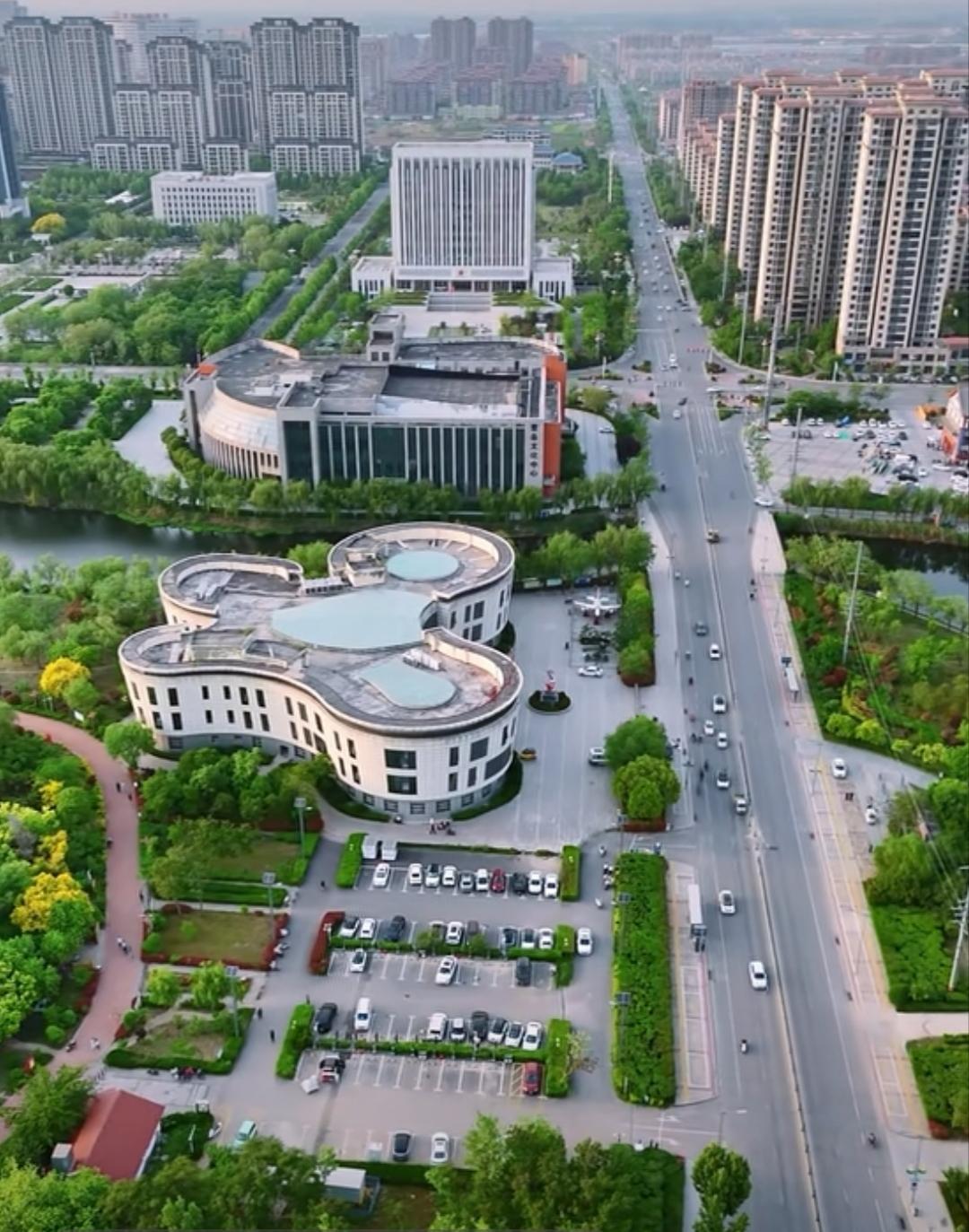 曹县五台山路(科技馆、工人文化宫、文化中心、公安局)段