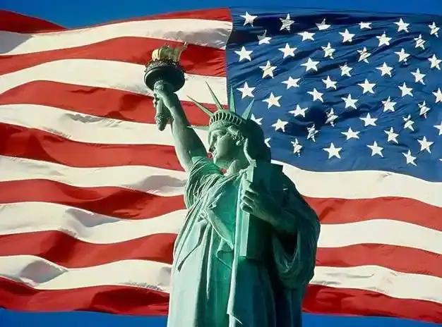 ​入不敷出，美国创造了最大的财政支出。今年7月份，美国的财政支出已经创造了实际，