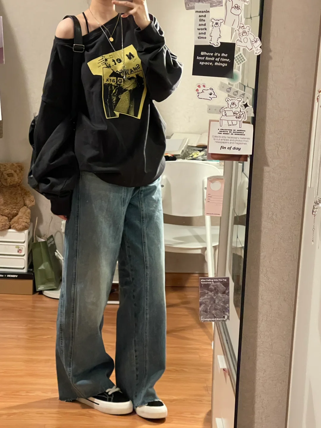 宽松卫衣