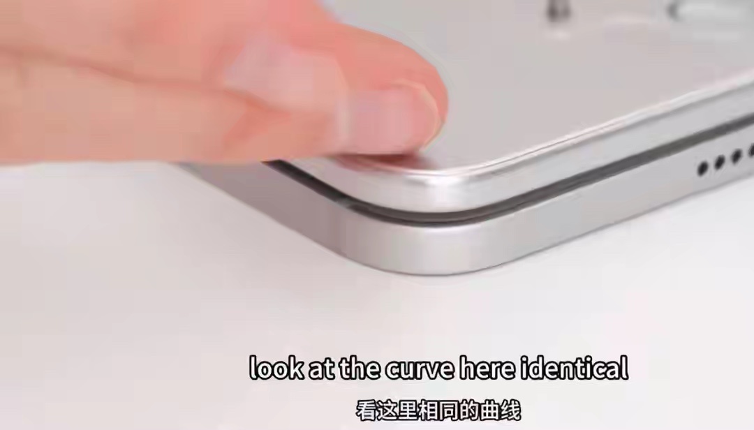 iPhoneUltra机模再上手从这次曝光的iPhone Ultra机模来看，苹