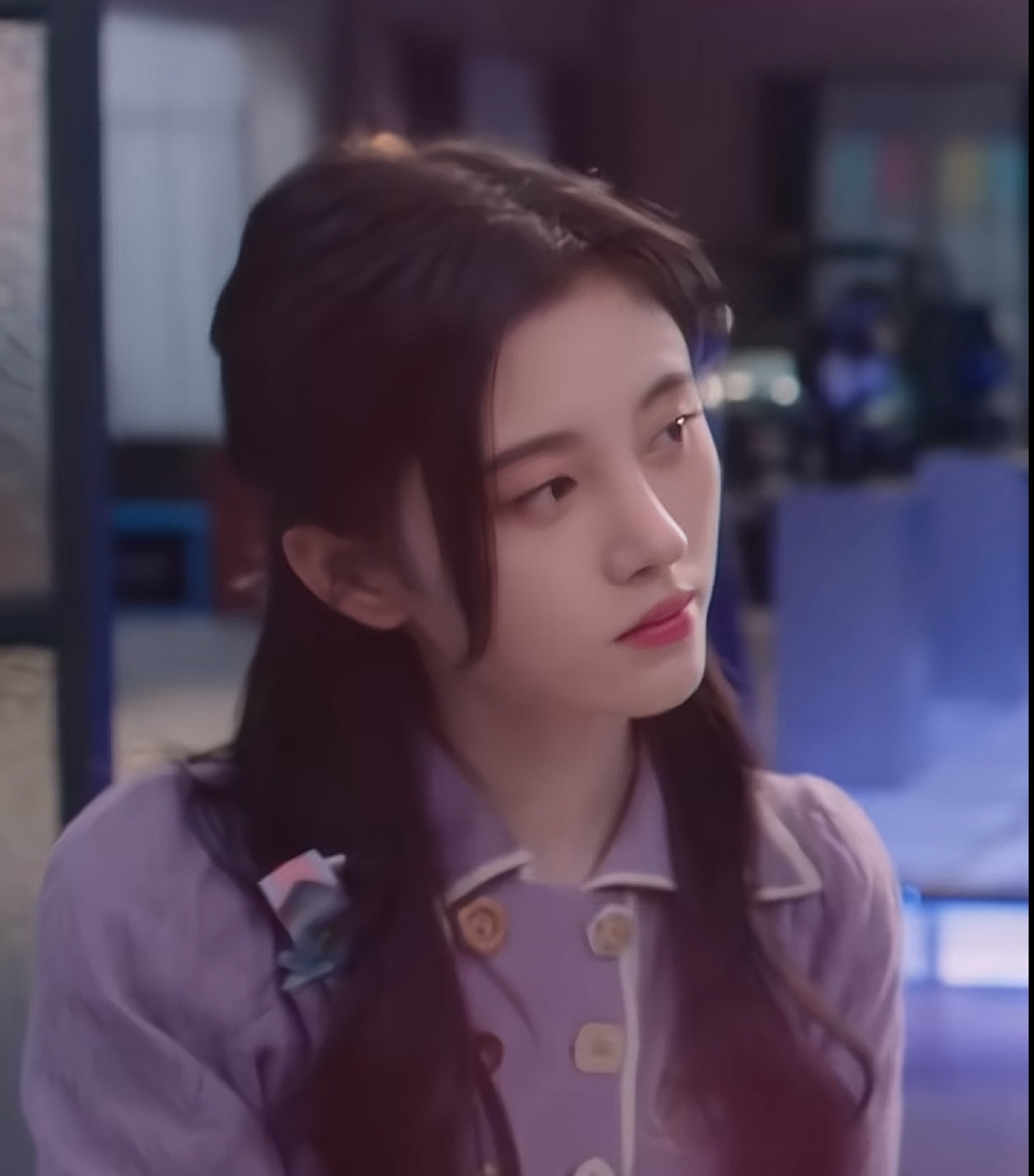 冉莹颖母亲曾求邹市明让女儿有事业娶媳妇儿之前看看未来岳父的家庭地位，很重要。啥，