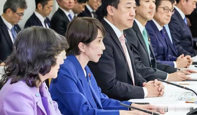 12月25日，日本首相高市早苗在东京发表演讲！
她表示：对于和中国进行对话持开放