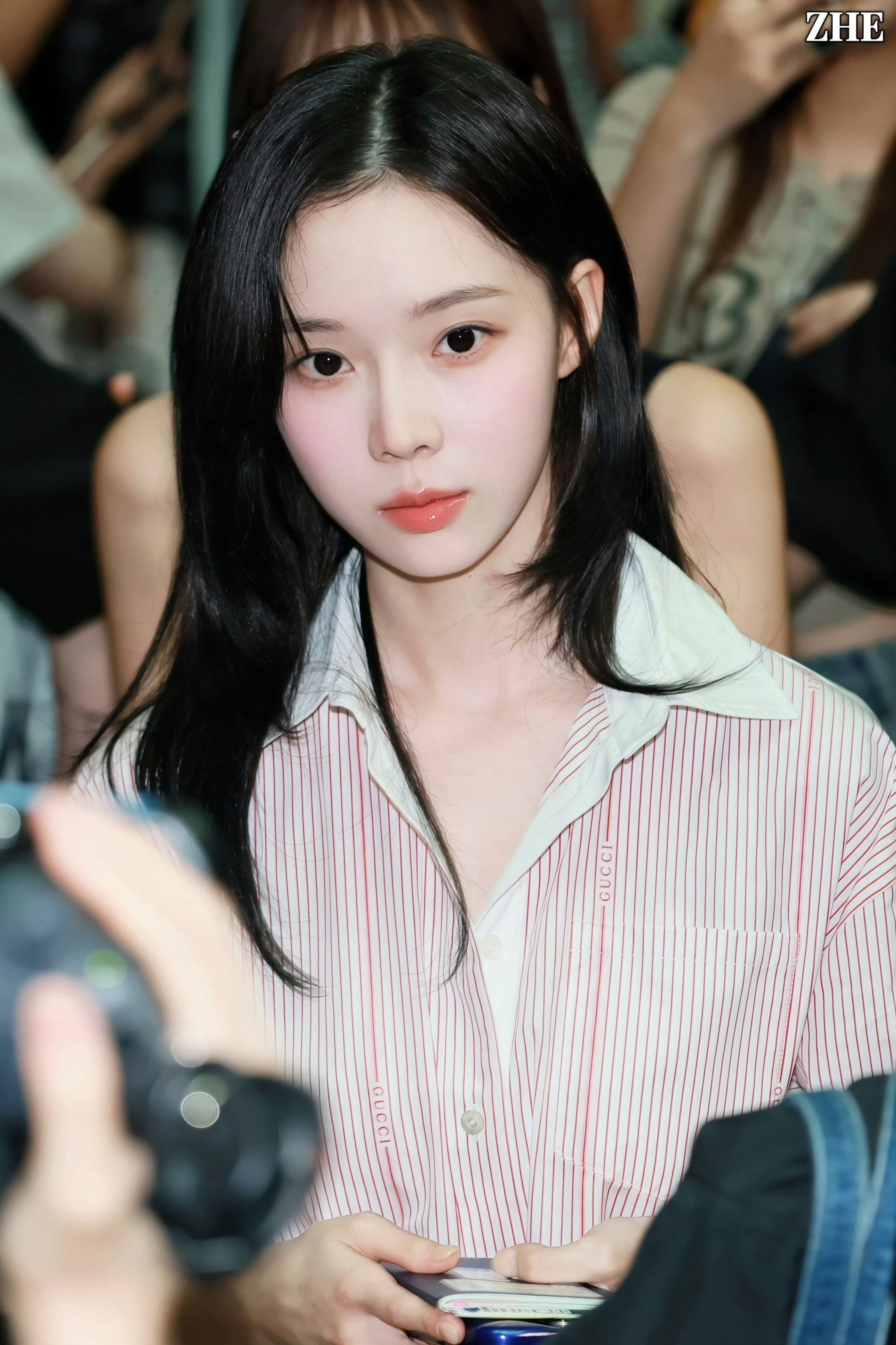 也算是我刻板印象里韩女之美的最高级 简单素雅又无可挑剔….🥚 ​​​