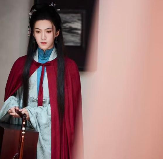 《兰香如故》里最让人惊艳的演员，

不是谭松韵和刘学义，

也不是李梦和郭柯宇，