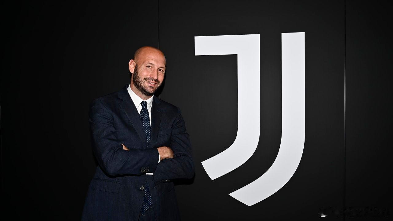 RadioBianconera：科莫利对尤文图斯新的体育总监的选拔将非常谨慎，他