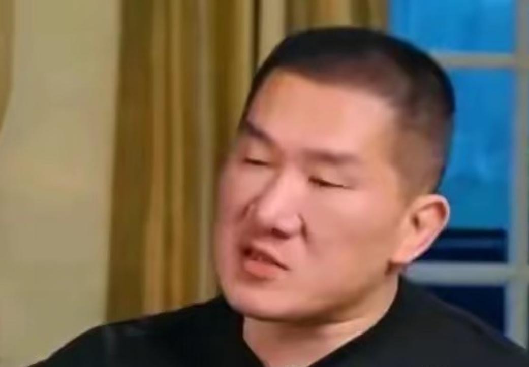 台湾网红馆长陈之汉希望能受邀参观今年大陆的9.3大阅兵。但是，很多专家认为，他受