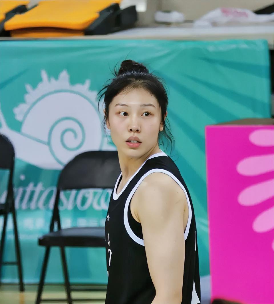 太精彩！WCBA总决赛G2山西女篮72-70险胜四川女篮，总比分扳成1-1，看看