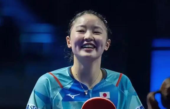 最高档票价高达5999元，还以为是什么大腕呢？

张本美和成都见面会取消，要我说