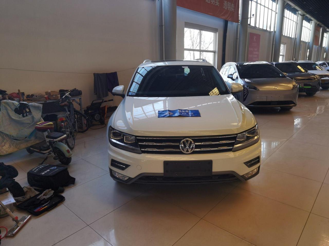 离谱！大众途观新车裸车11万，六年前的二手途观卖10万！
前两天验了一台途观，2