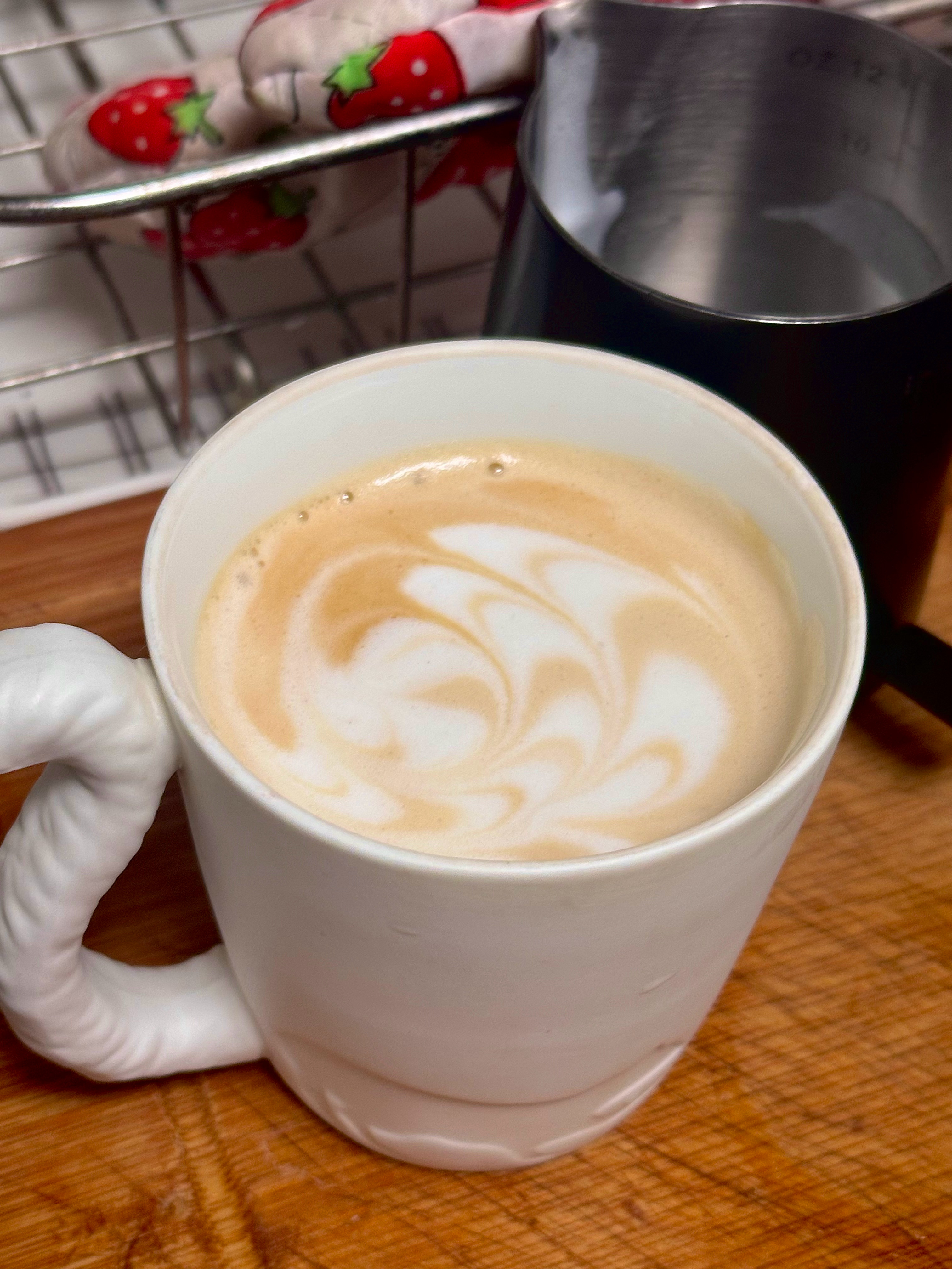 不小心熬穿了…喝个咖啡调理一下吧☕️ ​​​