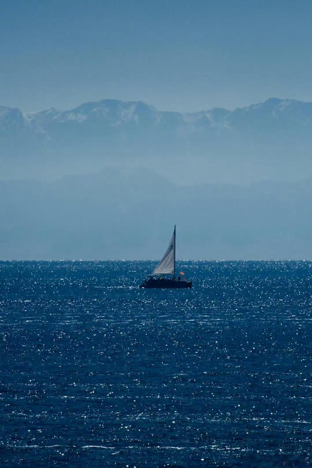 记忆存档 雪后的赛里木湖🌊 