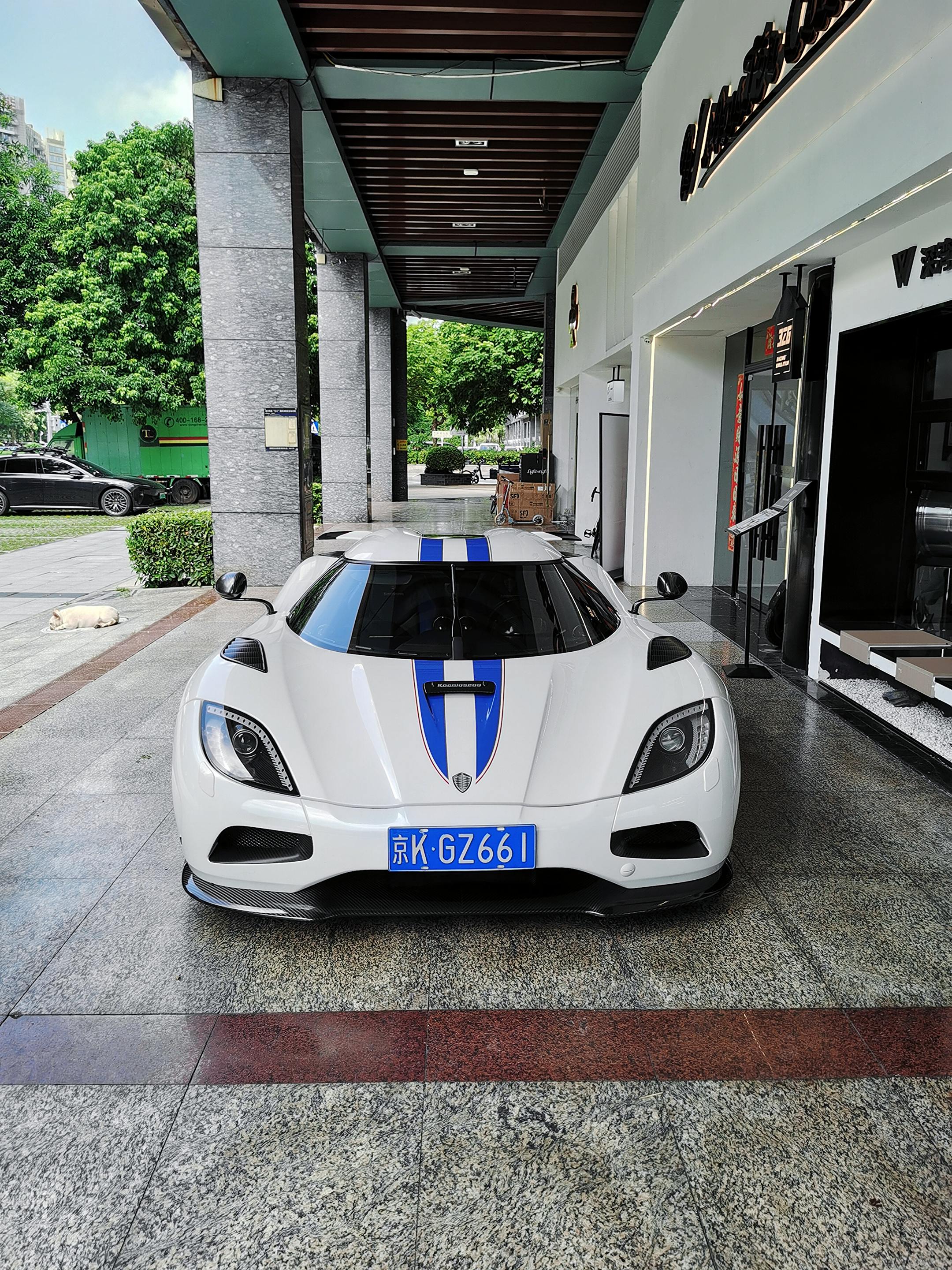 困难只是插曲 乐观才是生活的主题曲