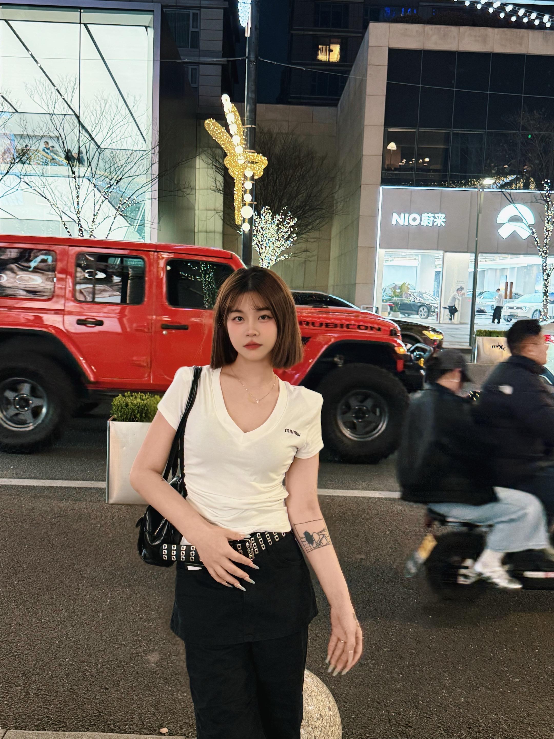 不太会穿搭  只知道和你最搭