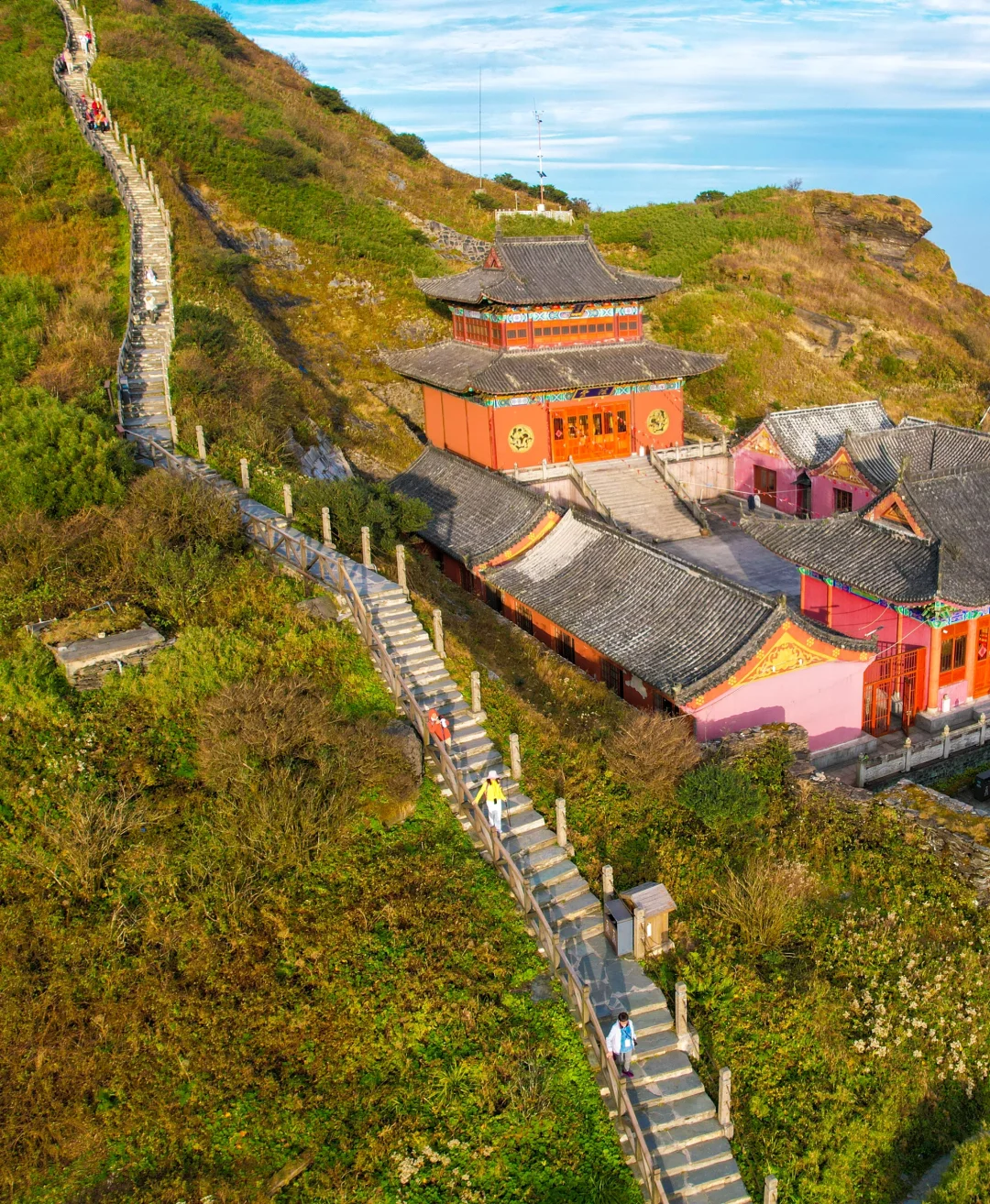 贵州旅行｜美爆！航拍铜仁梵净山旅游攻略
