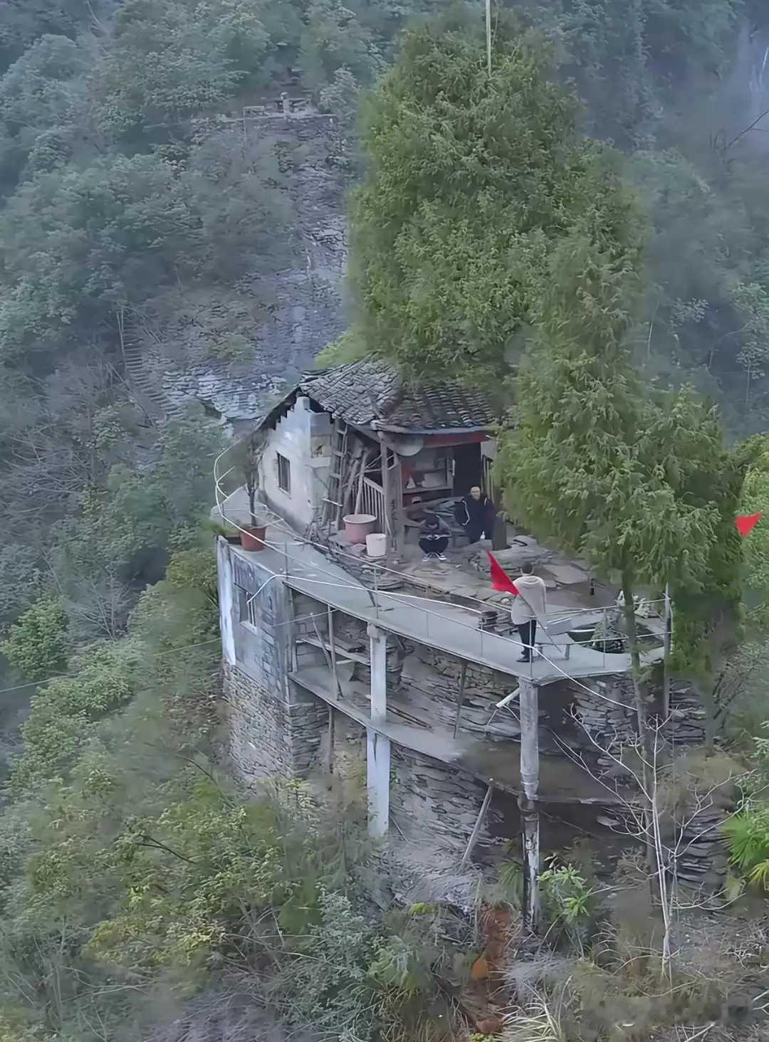 这房子这么修建，怎么住人 