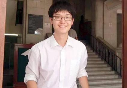 “我不上清北，我就要去美国！”北京一高二学生拒绝保送“清北”，转头就向美国十一家