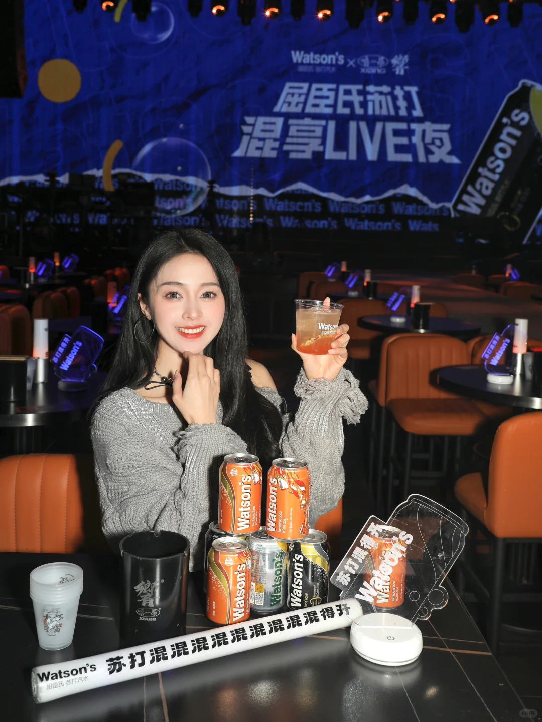当然要拍照记录啊🎸又不是每天能如此敢混！