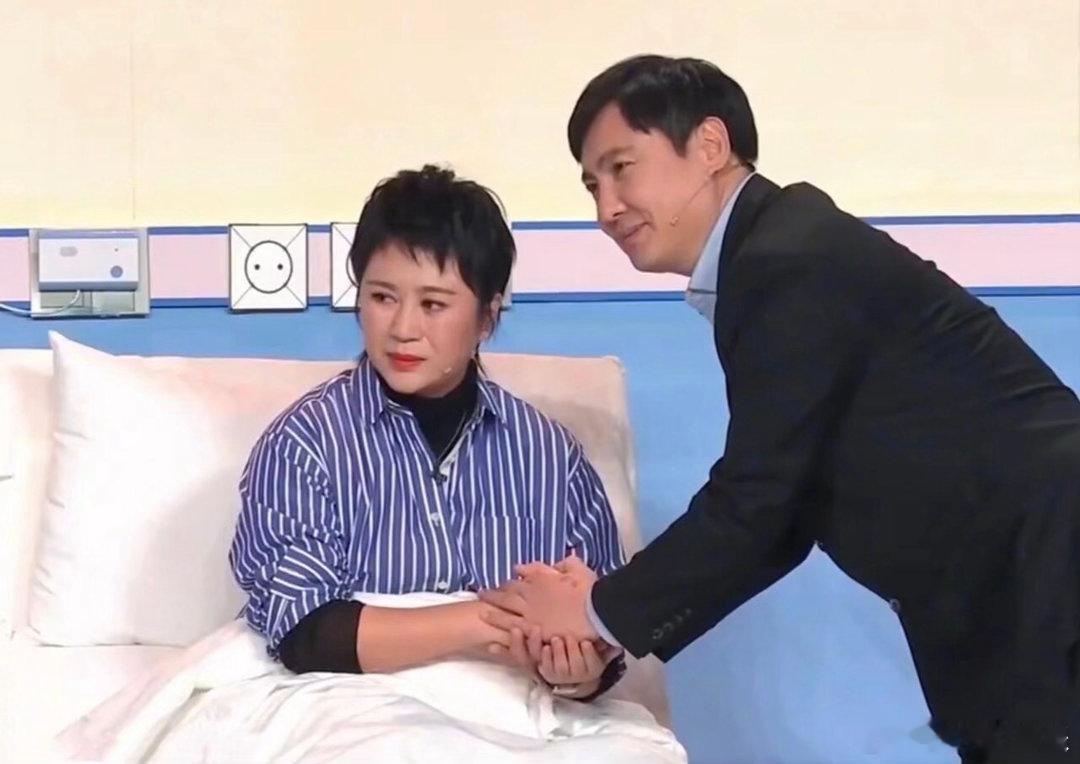 沈腾马丽都转发的喵是神马 腾哥和丽姐一般不轻易转发，转了就说明有点东西。这只猫能