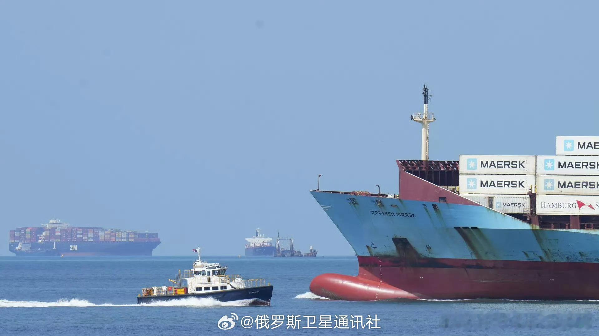 桂哥评：要不是咱们东大网友火眼金睛，纷纷跳出来指出这个跟贝莱德收购交易的严重后果