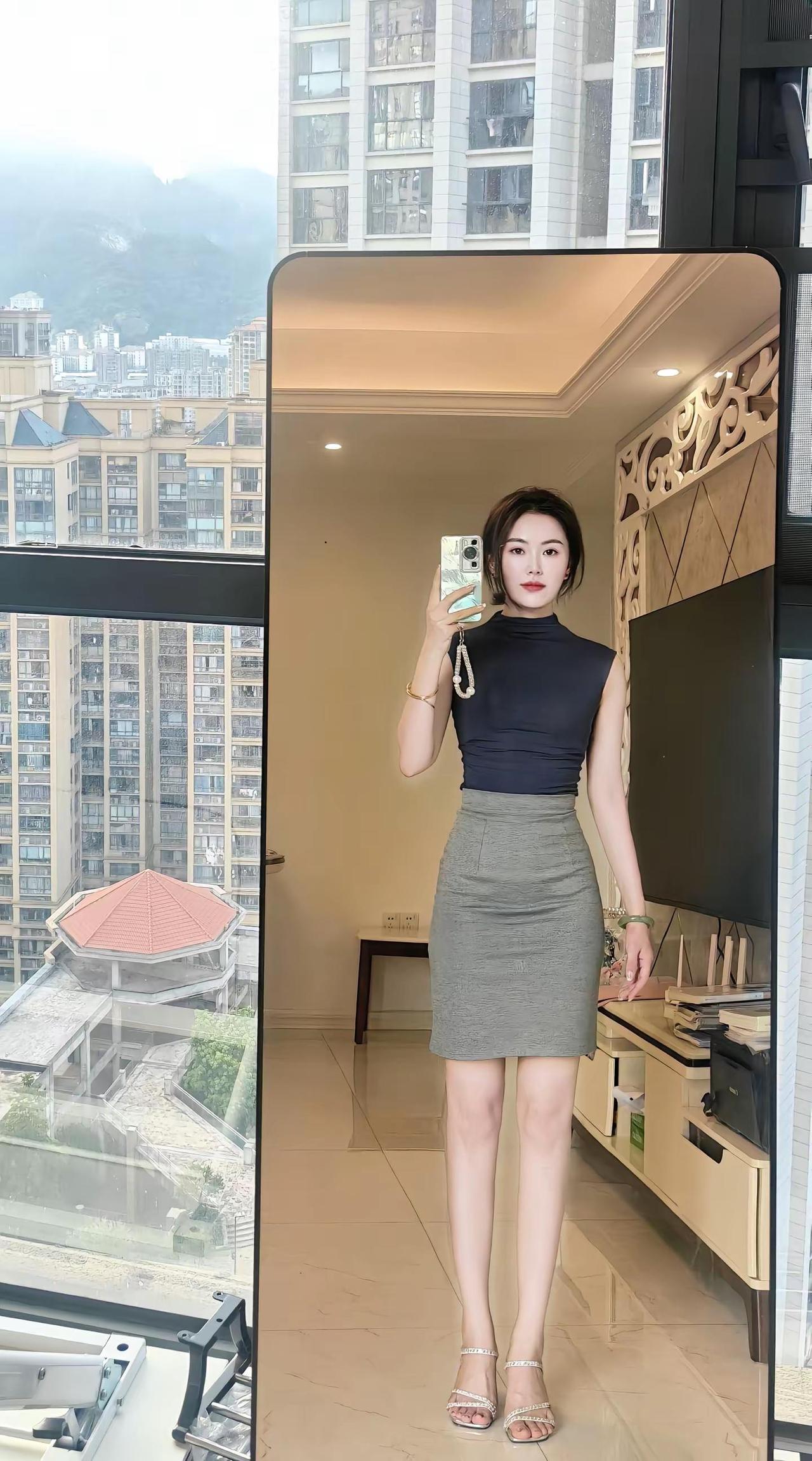 一定要保持热爱生活.数学老师 夏天穿搭 校园 高中