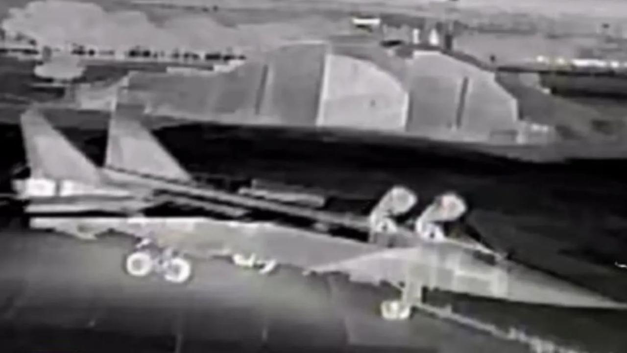 米格29K刚被干掉，俄军最快截击机，又成了乌军无人机的靶子？
 
—前阵子刚被乌