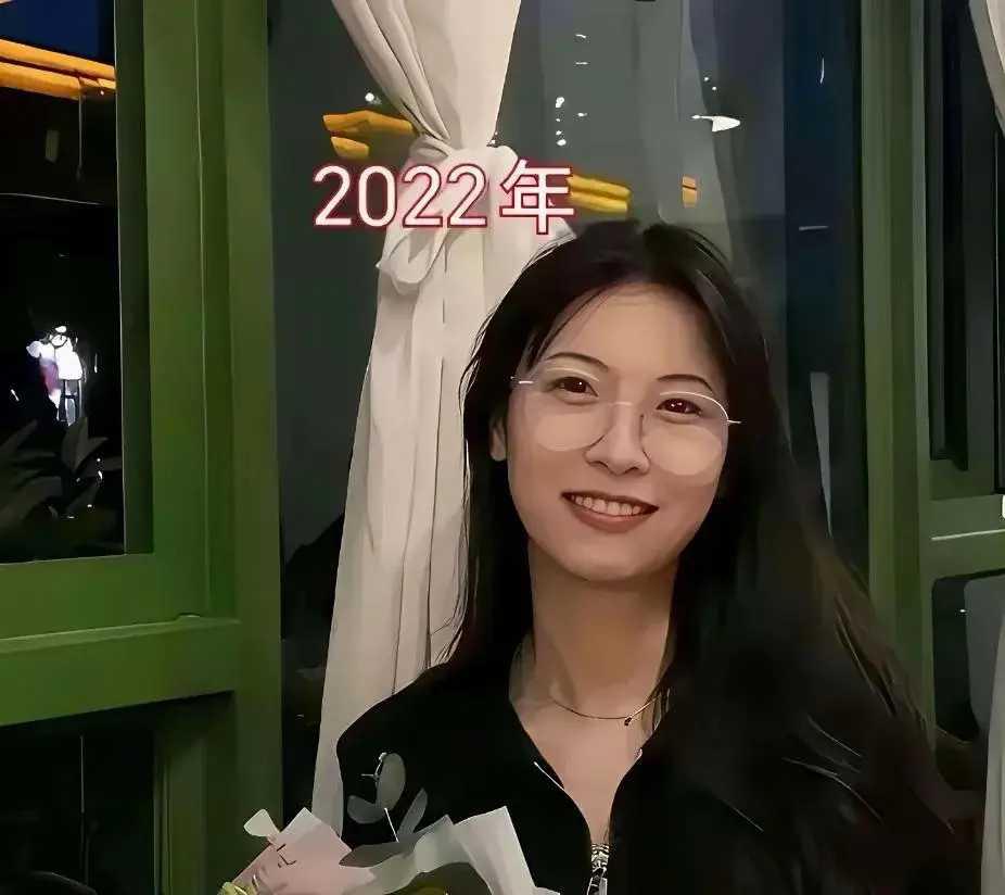 肯定是被男同学表白过